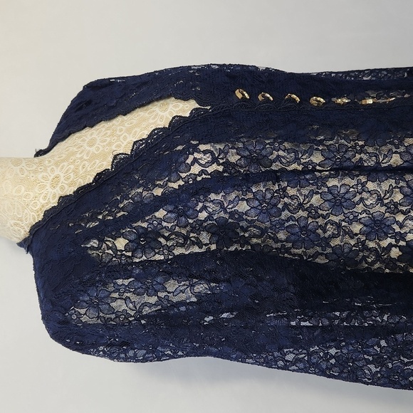 Beautiful U Women's Navy Blue Crochet Lace Scalloped Hem Button Front Cardigan L - Picture 4 of 15